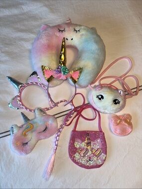 Kids Unicorn  Set- Neck Pillow, 2Purses, 2Headbands, Sleep Mask & Coin Purse